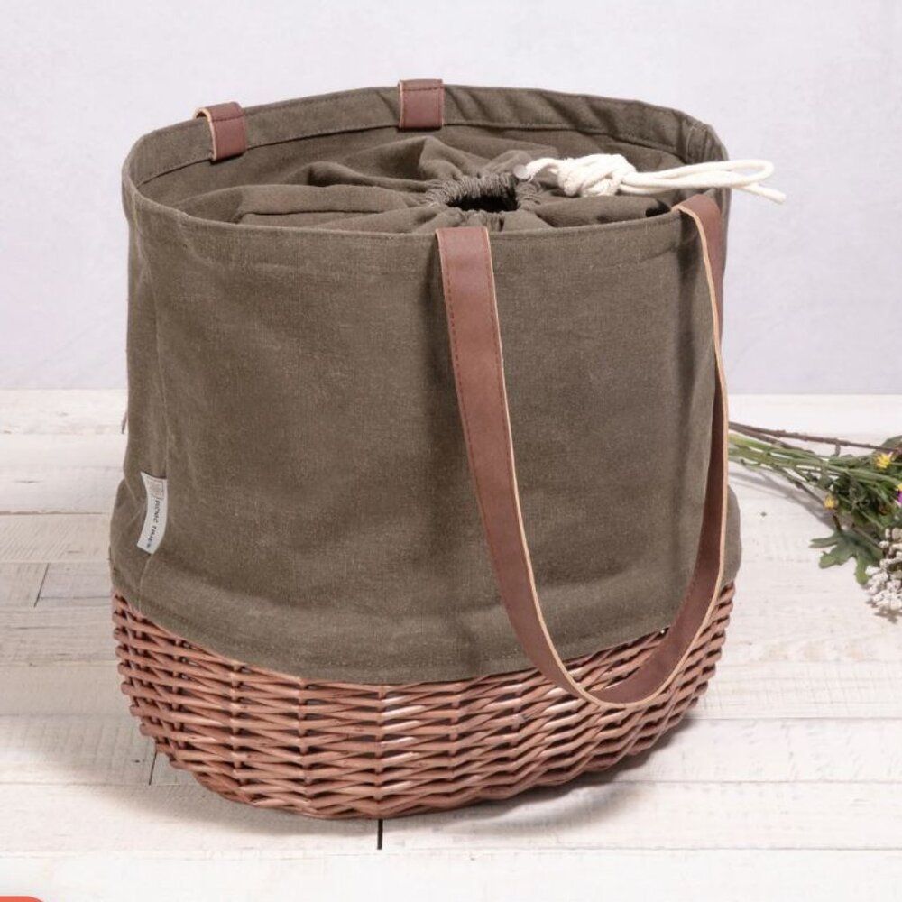 Coronado Canvas and Willow Basket Picnic Time Tote, NWT